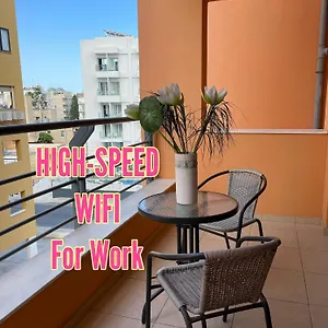 Vip On Makenzie Апартаменты Ларнака